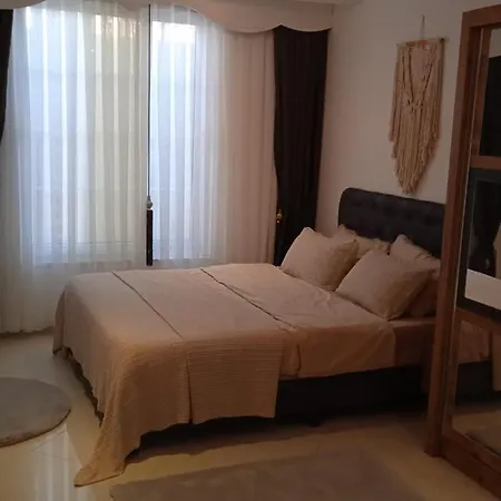 апартаметы либия Libiya в центре кемера дуплекс две спальни, 140 кв м, 300 м до пляжа,рамещение до 5 человек Apartment *